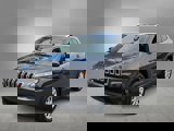 Used 2018 Jeep Cherokee Latitude Plus w/ Comfort/Convenience Group image 4