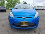 Used 2013 Ford Fiesta SE image 2