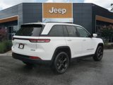 Used 2023 Jeep Grand Cherokee Limited w/ Black Appearance Package image 5