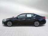 Used 2023 Nissan Altima 2.5 SV image 4