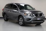 Used 2017 Nissan Pathfinder SL image 2