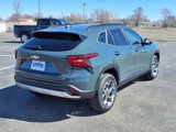 New 2025 Chevrolet Trax LT w/ Driver Confidence Package image 3