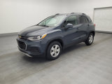 Used 2022 Chevrolet Trax LT w/ LT Convenience Package image 2