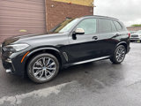 Used 2021 BMW X5 M50i image 3