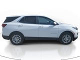 Used 2023 Chevrolet Equinox LT image 2