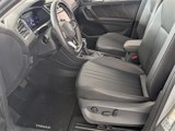 Used 2022 Volkswagen Tiguan SE w/ Panoramic Sunroof Package image 6