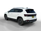 New 2025 Volkswagen Taos SE image 3