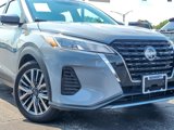 Used 2024 Nissan Kicks SV image 2