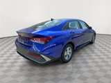 Certified 2024 Hyundai Elantra SE image 3