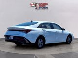 Certified 2025 Hyundai Elantra SE image 5