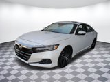 Used 2021 Honda Accord Touring image 2