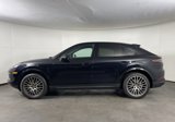 Used 2022 Porsche Cayenne Platinum Edition image 2