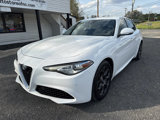 Used 2017 Alfa Romeo Giulia AWD image 2