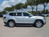 Used 2019 Volkswagen Atlas SE w/ Panoramic Sunroof Package image 4