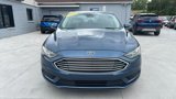 Used 2018 Ford Fusion SE image 2
