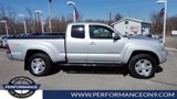 Used 2011 Toyota Tacoma 4x4 Access Cab V6 image 2