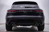 Certified 2024 Porsche Macan image 3