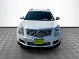 Used 2015 Cadillac SRX Luxury image 2