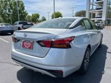 Used 2023 Nissan Altima 2.5 SV image 5
