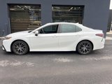 Used 2021 Toyota Camry SE image 2