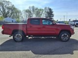 Used 2022 Toyota Tacoma SR image 4