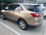 Used 2018 Chevrolet Equinox LS image 3