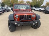 Used 2014 Jeep Wrangler Unlimited Rubicon w/ Connectivity Group image 2