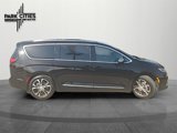 New 2025 Chrysler Pacifica Pinnacle image 3