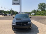 Used 2018 Dodge Grand Caravan SXT w/ Blacktop Package image 2