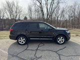 Used 2017 Ford Explorer XLT image 2