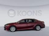 Used 2020 Toyota Camry LE image 2