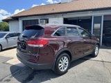 Used 2017 Kia Sorento LX image 5