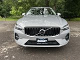 Certified 2022 Volvo XC60 B5 Momentum w/ Climate Package image 3