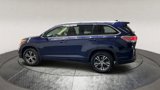 Used 2016 Toyota Highlander XLE image 4