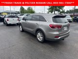 Used 2019 Kia Sorento L image 2