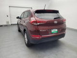 Used 2016 Hyundai Tucson SE image 6