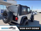 Used 2000 Jeep Wrangler SE image 3
