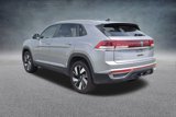 Used 2024 Volkswagen Atlas Cross Sport SE image 3