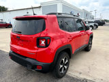 Used 2019 Jeep Renegade Trailhawk image 3
