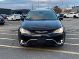Used 2020 Chrysler Pacifica Touring-L Plus w/ Advanced Safetytec Group image 2