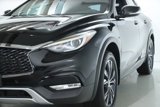 Used 2017 INFINITI QX30 Premium w/ Navigation Package image 4