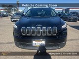 Used 2017 Jeep Cherokee Latitude image 2