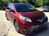 Used 2018 Toyota Sienna XLE image 4