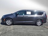 Used 2022 Chrysler Voyager LX image 2