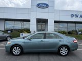 Used 2010 Toyota Camry LE image 3