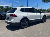Used 2023 Volkswagen Tiguan SE w/ Panoramic Sunroof Package image 2