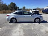 Used 2021 Toyota Corolla LE image 6