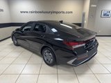 Used 2024 Hyundai Elantra SEL image 4