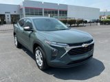 Used 2025 Chevrolet Trax LS image 3