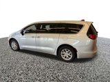 Used 2023 Chrysler Voyager LX image 3
